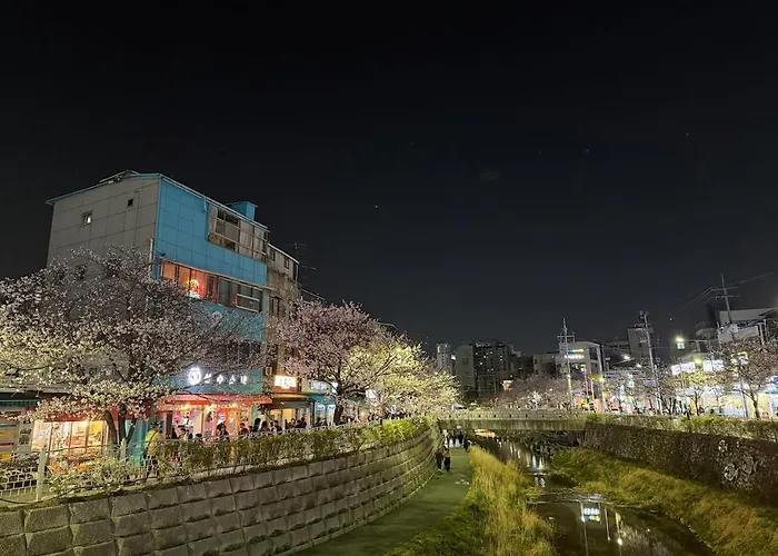 Appartement Local Explorer, 조식, 1f, 3r, 낙산공원, 한양도성, 성북천 Moda